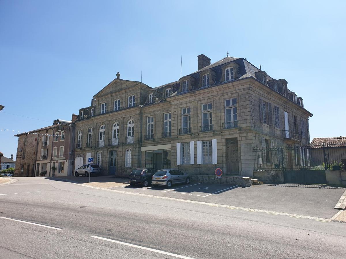 Le Chateau Châteauponsac Kültér fotó